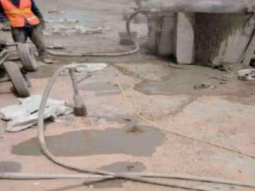 古田水泥混凝土路面板底注浆技术 路面脱空注浆整治方案